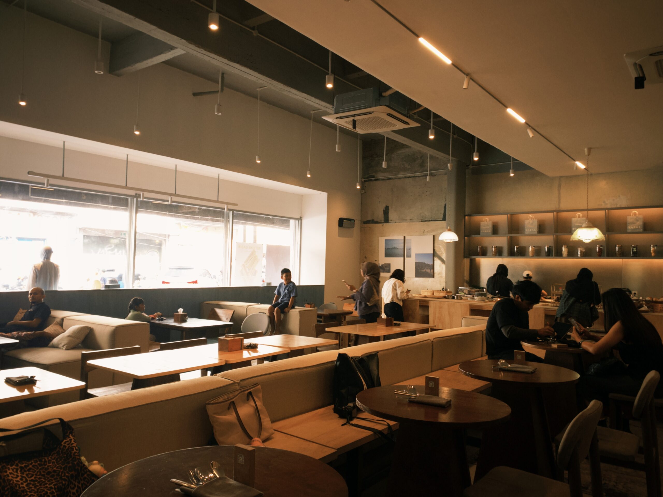 Rethink Gabin di Tapal Market Bandung: Kreasi Modern Jajanan Klasik