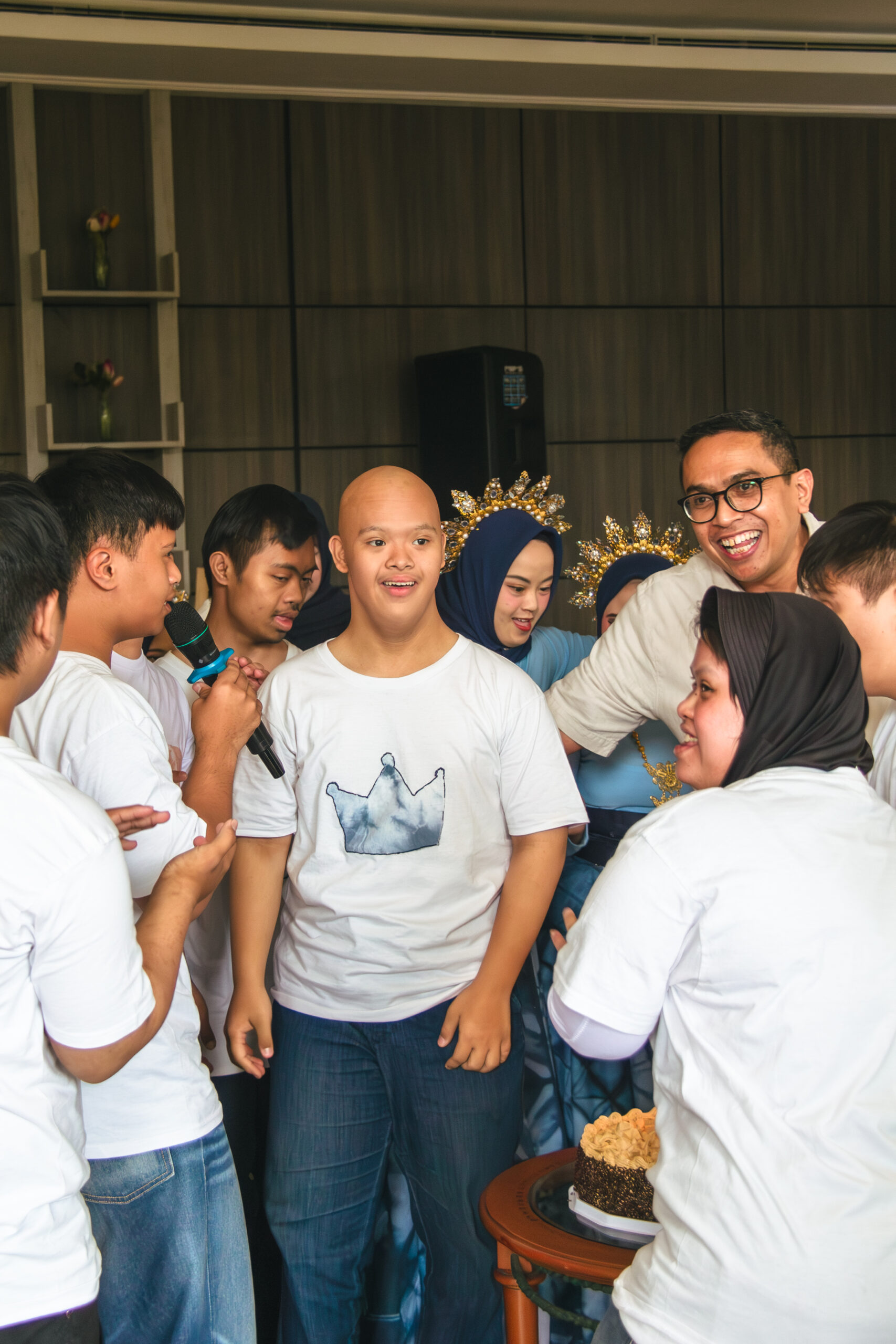 Dari Lukisan hingga Shibori, Ada Cerita yang Ingin Dilihat di ARTOTEL Suites Aquila